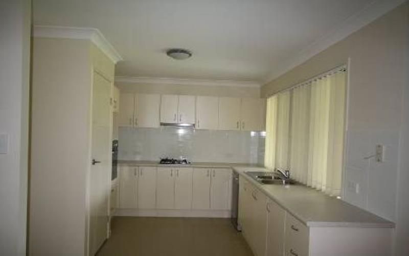 10 Apache Street, DAKABIN, QLD 4503