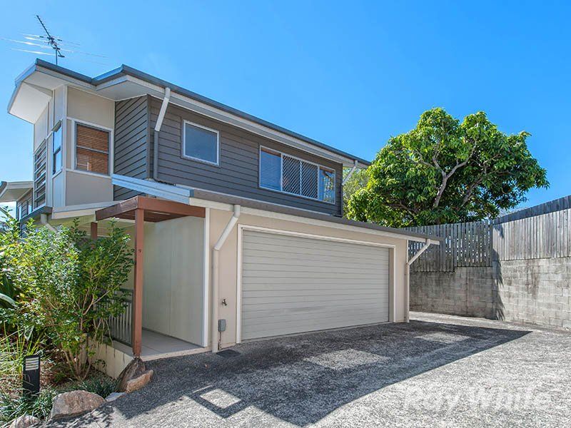 9 Lackeen Street, Everton Park QLD 4053