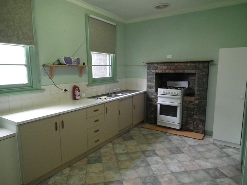 9 Watson Street, AVENEL, VIC 3664