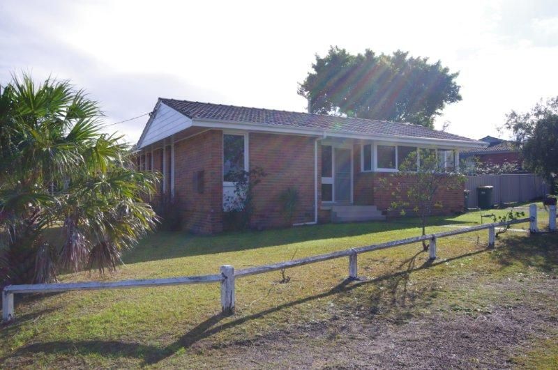 TAREE, NSW 2430