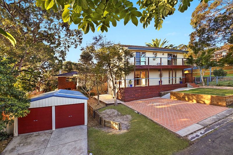 15 Rickard Street, BATEAU BAY NSW 2261