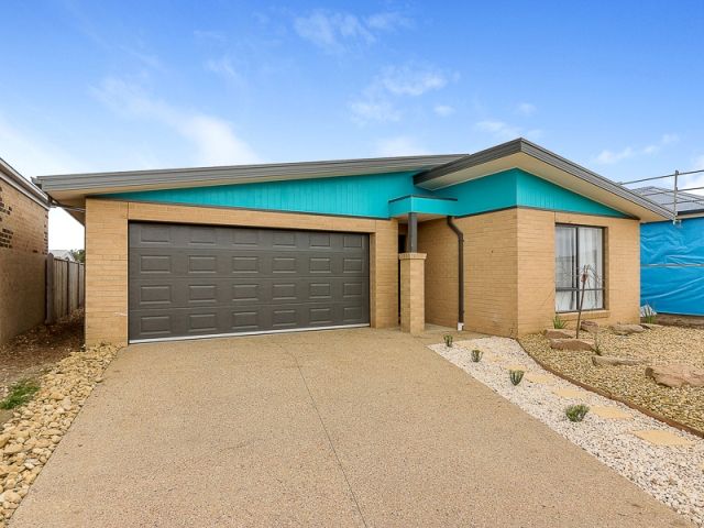 20 Grampian Boulevard, COWES, VIC 3922