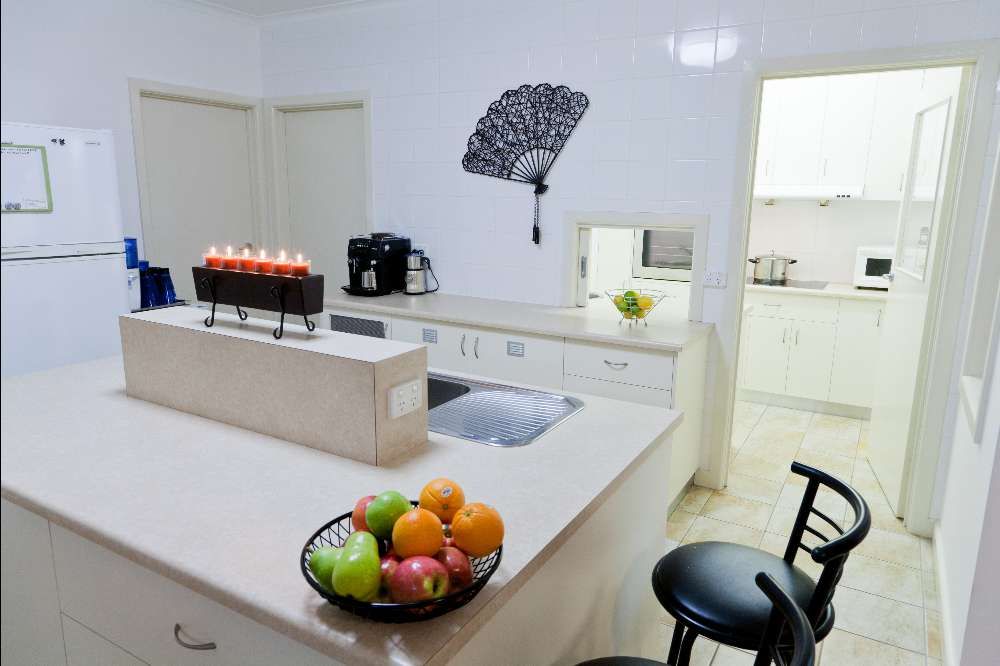 12 Campbell Court, EAST ALBURY, NSW 2640