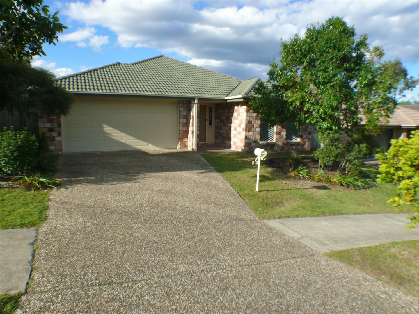 5 Marsh Street, UPPER COOMERA QLD 4209
