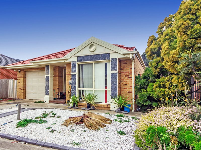 18 HAWKHURST COURT,, Hoppers Crossing, VIC 3029