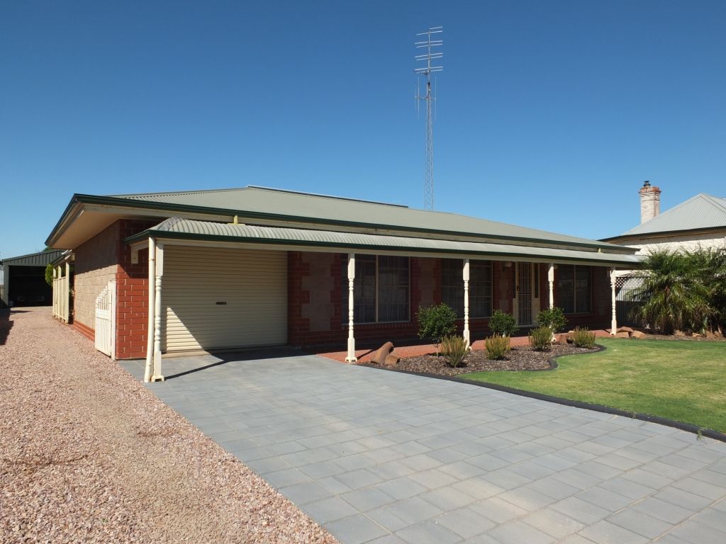 29 Olive Parade, KADINA, SA 5554