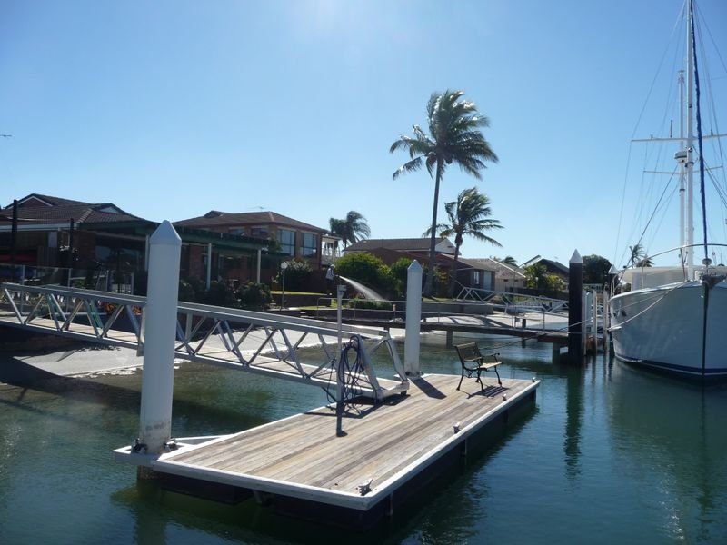 25 O'Grady Drive, PARADISE POINT, QLD 4216