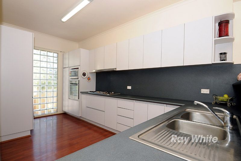 1/128 Glenfern Road, FERNTREE GULLY, VIC 3156