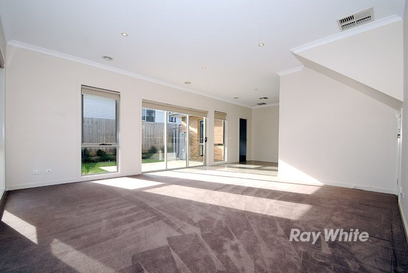 1/9 Elton Road, FERNTREE GULLY, VIC 3156