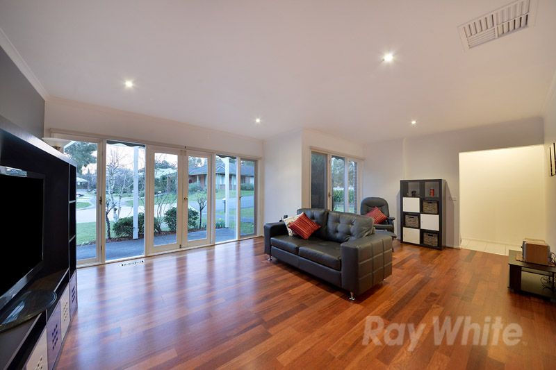 35 Parkside Close, LILYDALE, VIC 3140