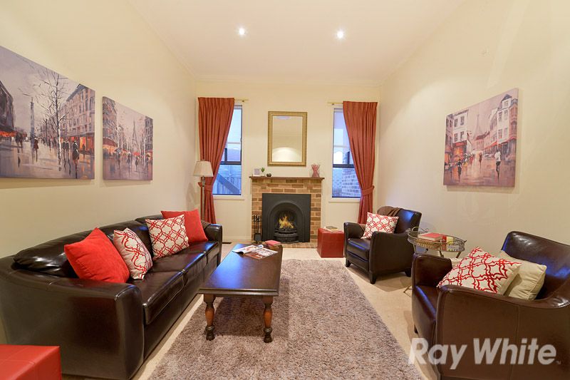 52 Kilcunda Drive, ROWVILLE, VIC 3178