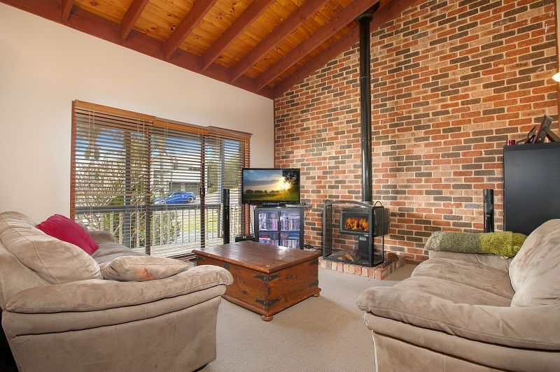 4 Mannikin Drive, WORONORA HEIGHTS, NSW 2233