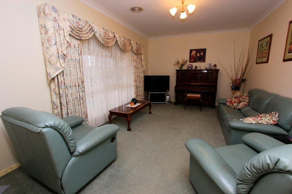 7 Resolute Drive, WAURN PONDS, VIC 3216