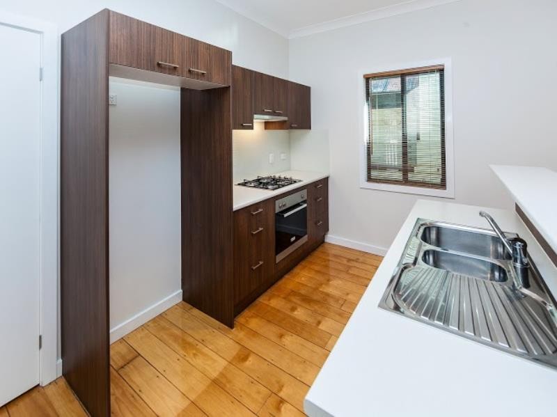 34 Haig Road, MILTON, QLD 4064