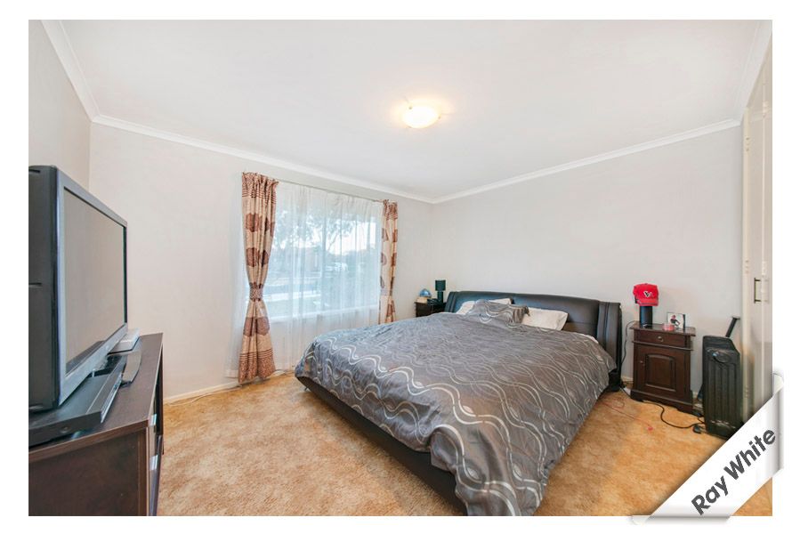 90 Chuculba Crescent, GIRALANG, ACT 2617