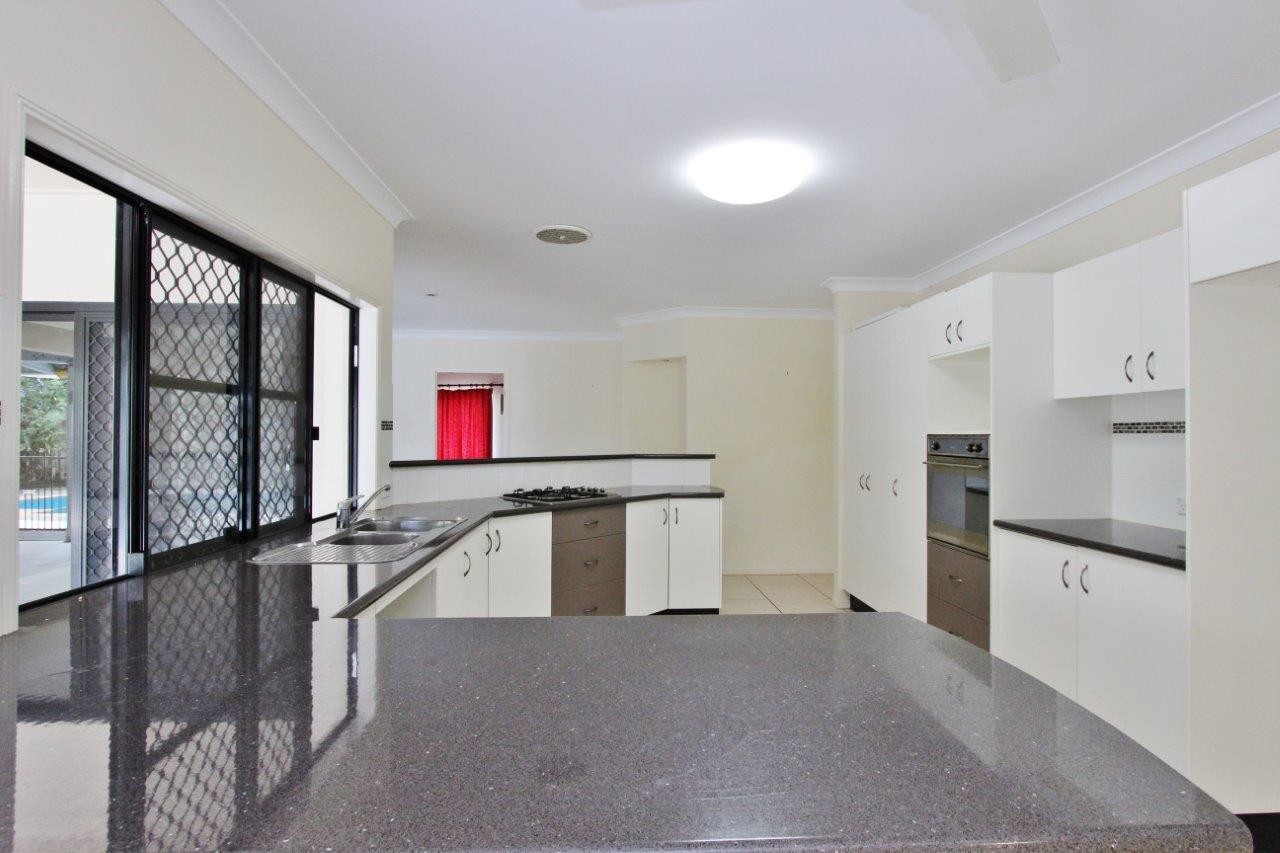 17 Vetiver Street, TRINITY PARK, QLD 4879