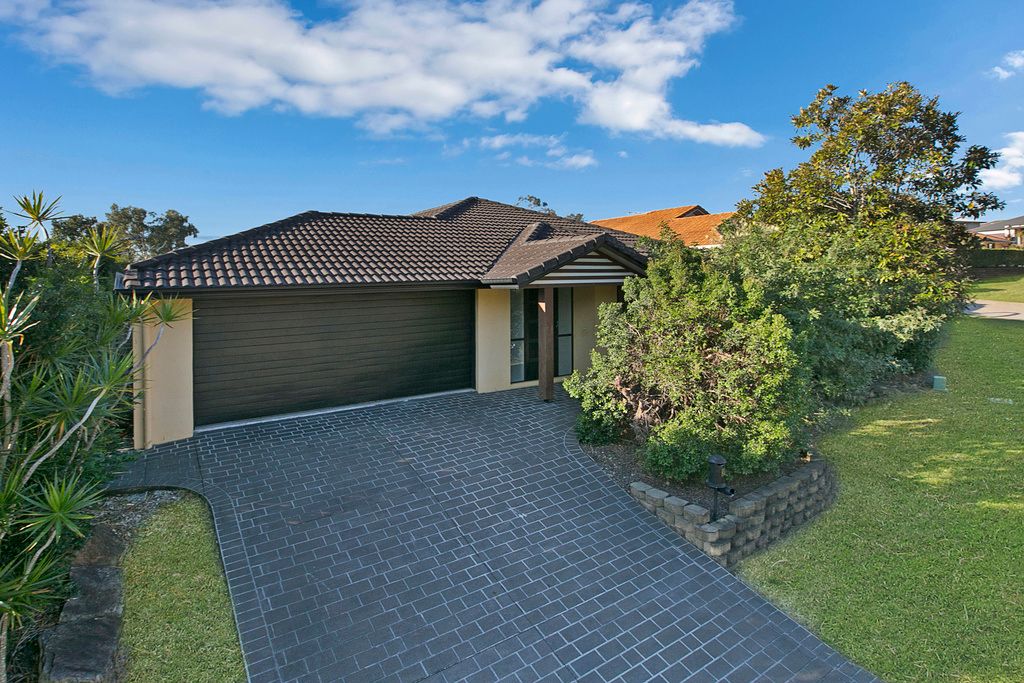 3 Serene Place, BIRKDALE QLD 4159