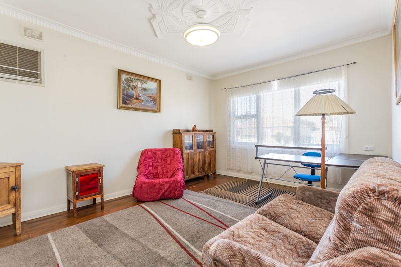 8 Third Avenue, WINGFIELD, SA 5013