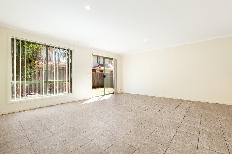 6 PACE Circuit, SOUTH MORANG, VIC 3752