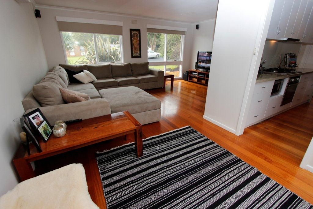 7 Mountbatten Street, GROVEDALE, VIC 3216