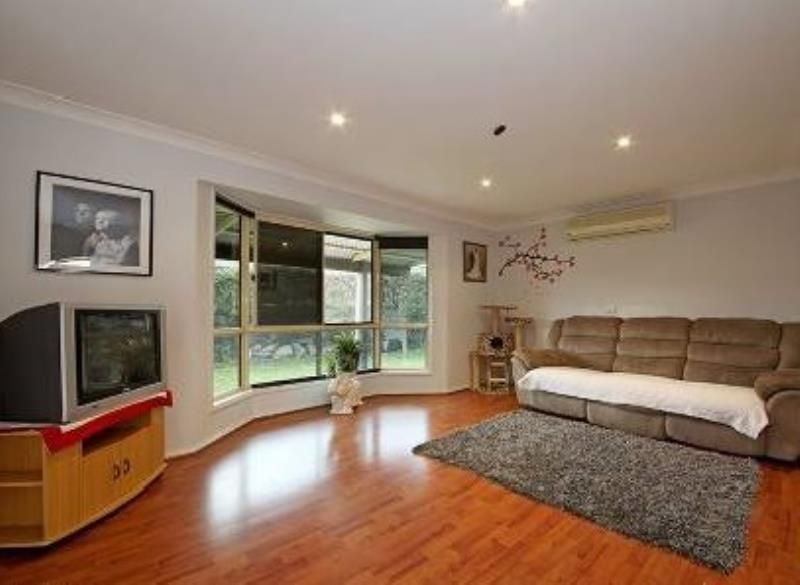 4 Maple Street, KALLANGUR, QLD 4503