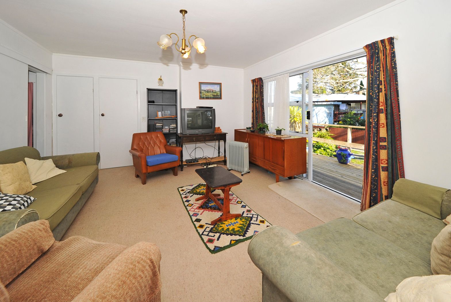 2/8 Esperanto Road, PAPATOETOE, Manukau City