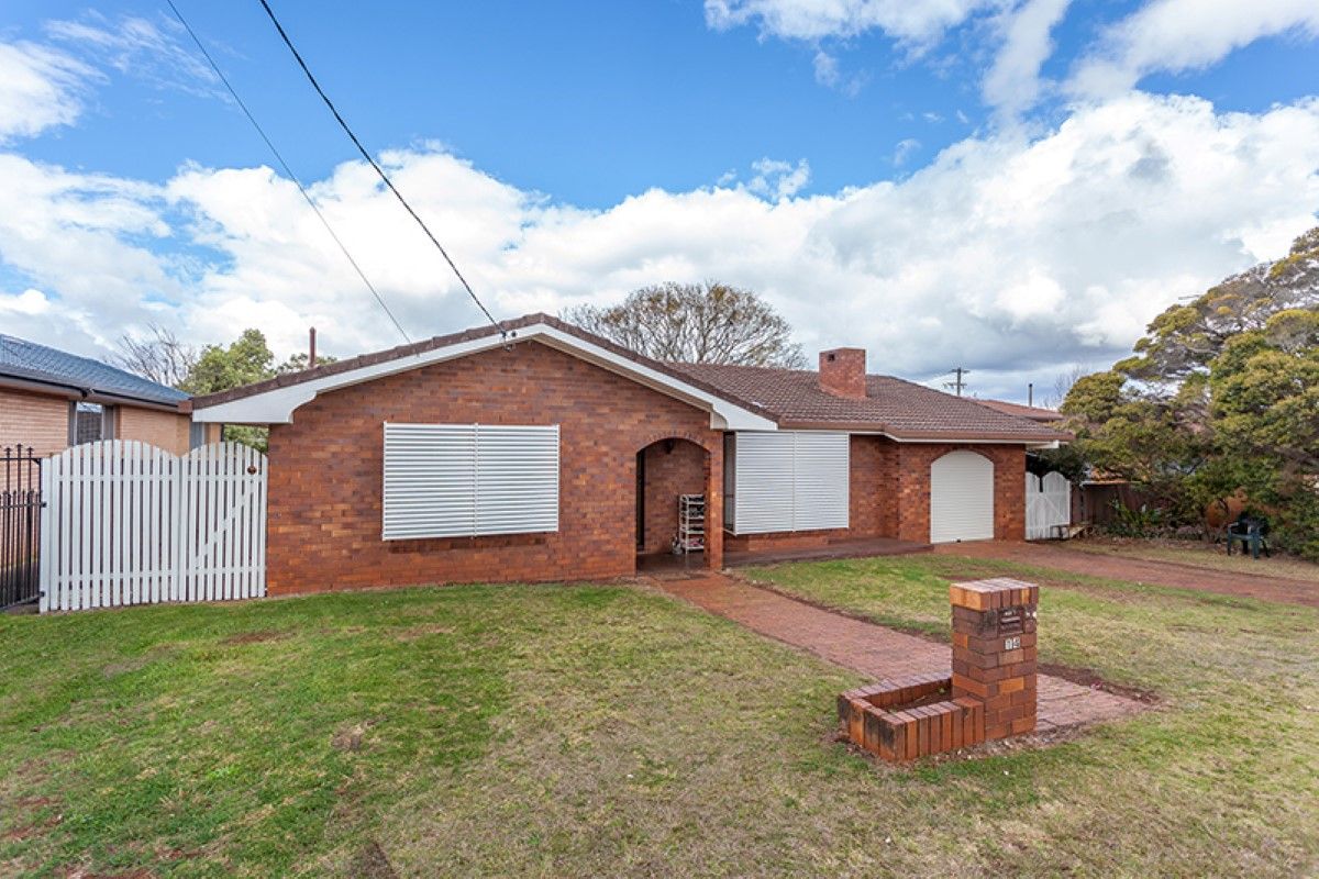 14 Maree Court, CENTENARY HEIGHTS QLD 4350