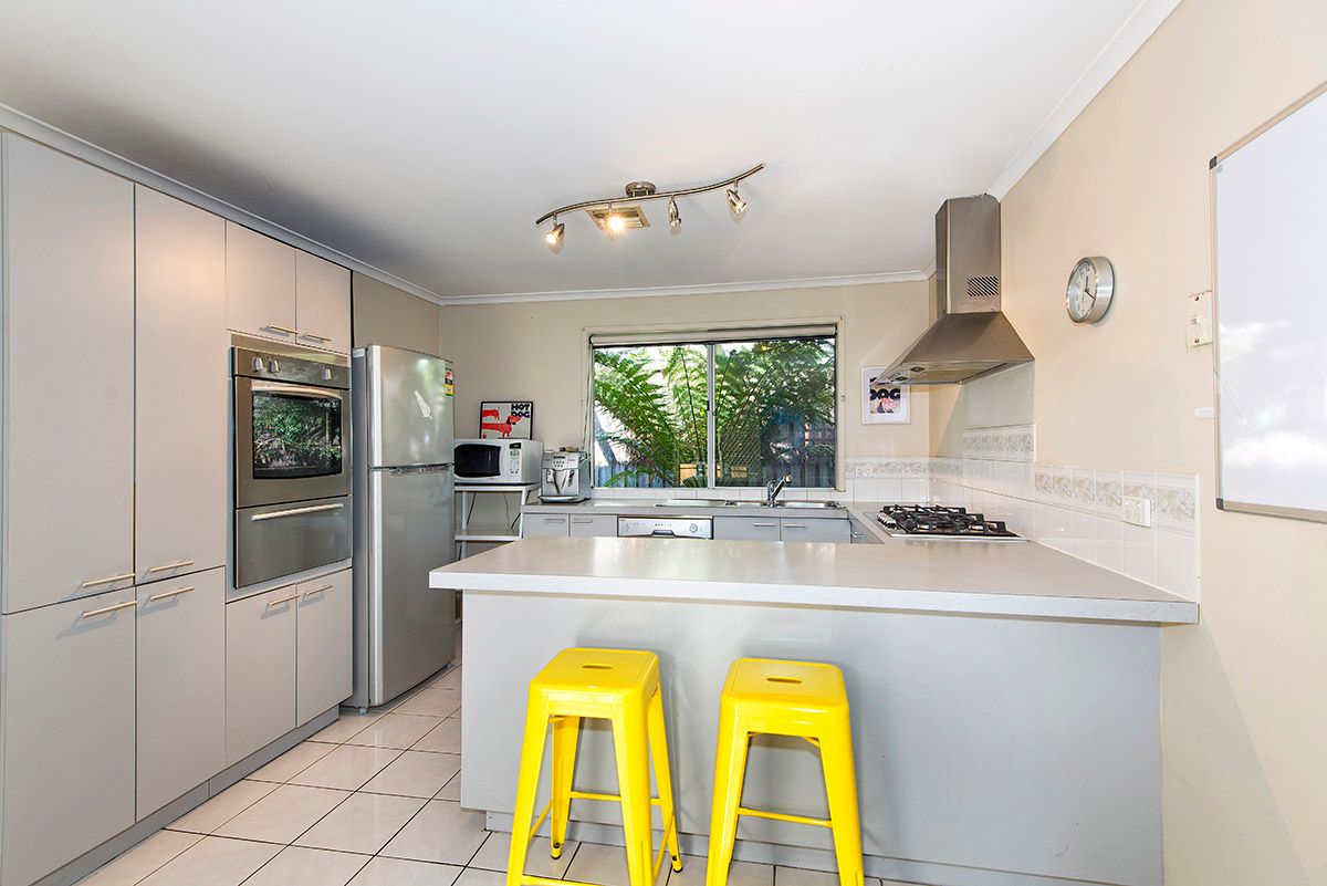 6 Marsden Court, MILL PARK, VIC 3082