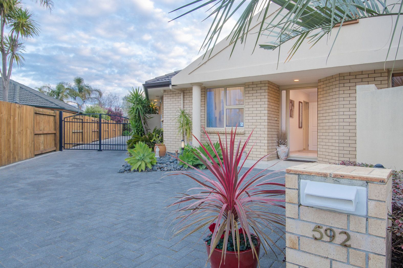 592 Grenada Street, Papamoa, Tauranga City