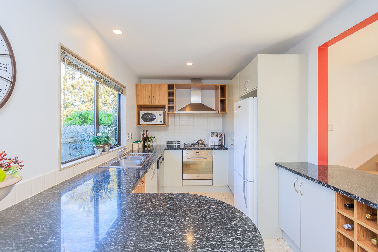 3/32 Nile Road, MILFORD, North Shore City