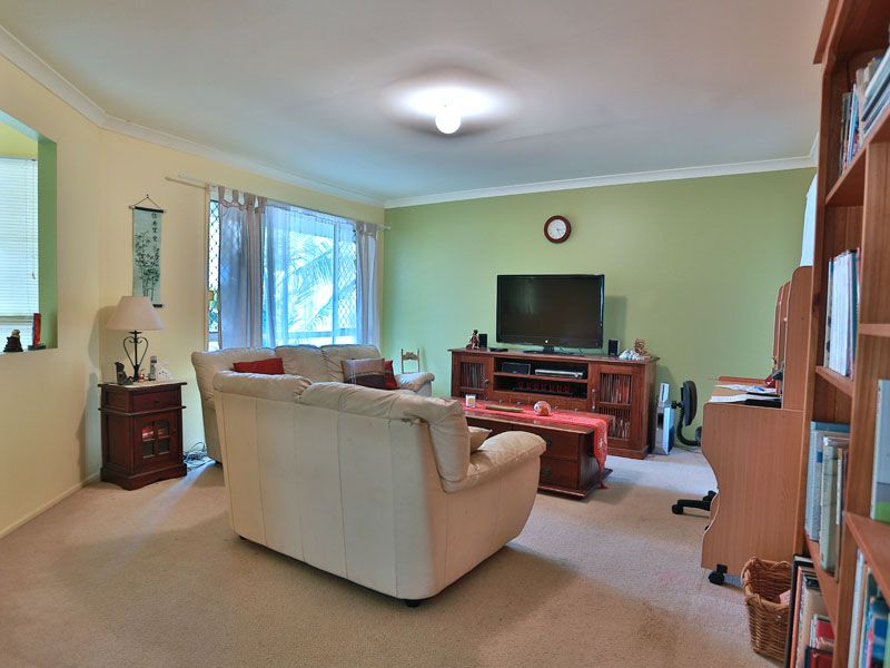 5 Yellowjack Crescent, ALBANY CREEK, QLD 4035