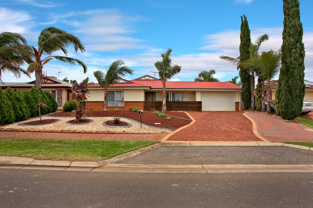 8 Kingate Boulevard, BLAKEVIEW, SA 5114