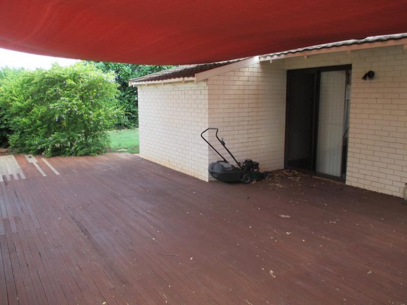 8/17 Bond Place, PEGS CREEK, WA 6714