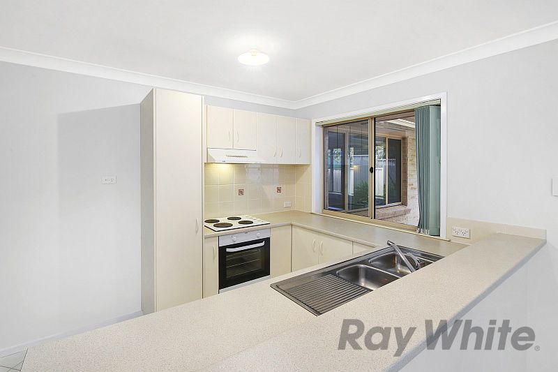 18 Rosella Circuit, BLUE HAVEN, NSW 2262