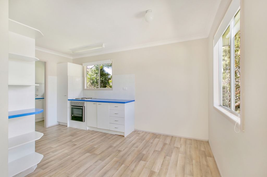 9 Ewan Street, SOUTHPORT, QLD 4215