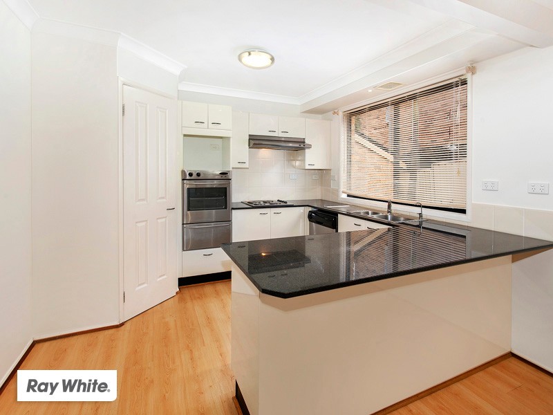33 Hillview Circuit, KIAMA, NSW 2533