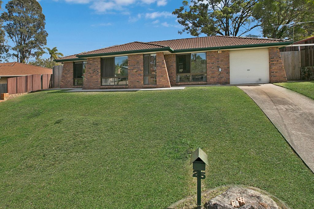 25 Cumberland Drive, ALEXANDRA HILLS QLD 4161
