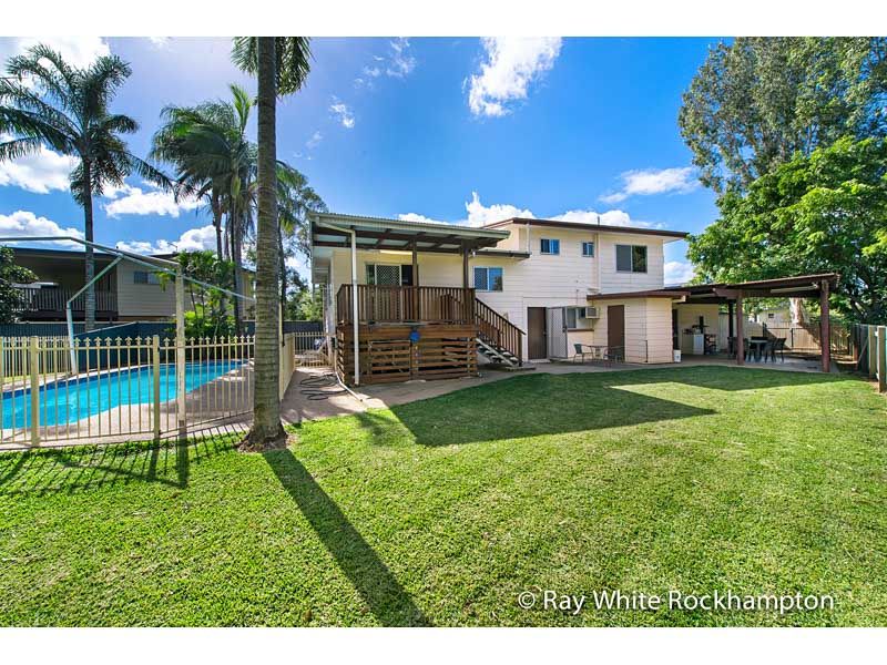 13 Barker Street, KAWANA QLD 4701