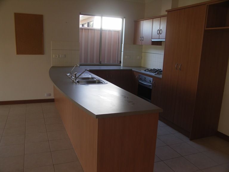 18 Yalpara Avenue, SEATON, SA 5023