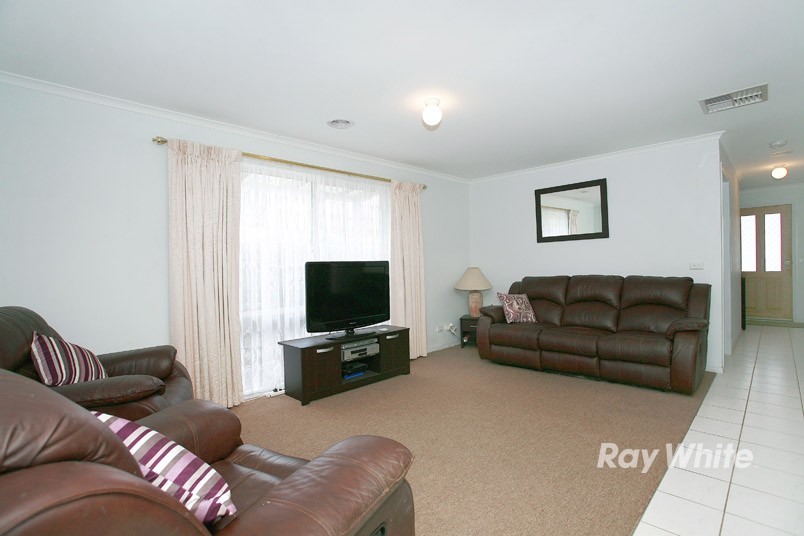 5 Athena Court, CRANBOURNE, VIC 3977