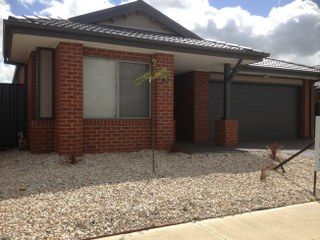 26 Rainham Avenue, CRAIGIEBURN, VIC 3064