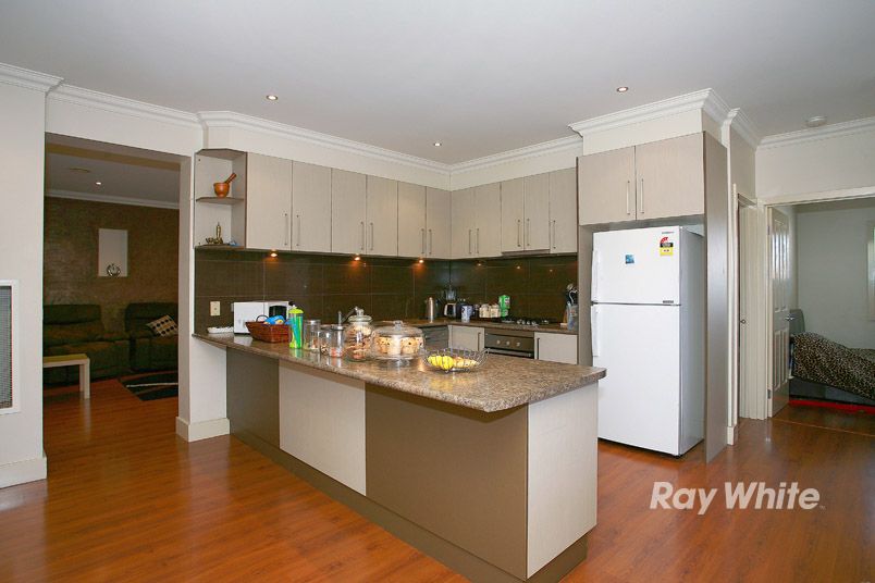 2/18 Marna Court, NOBLE PARK, VIC 3174