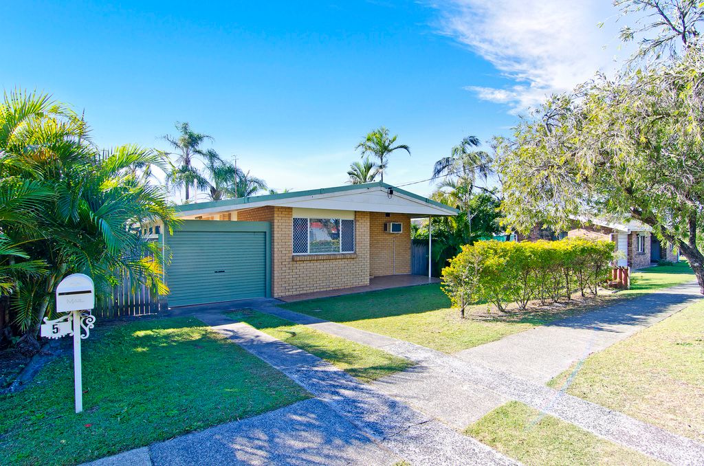 5 Monash Street, TUGUN QLD 4224