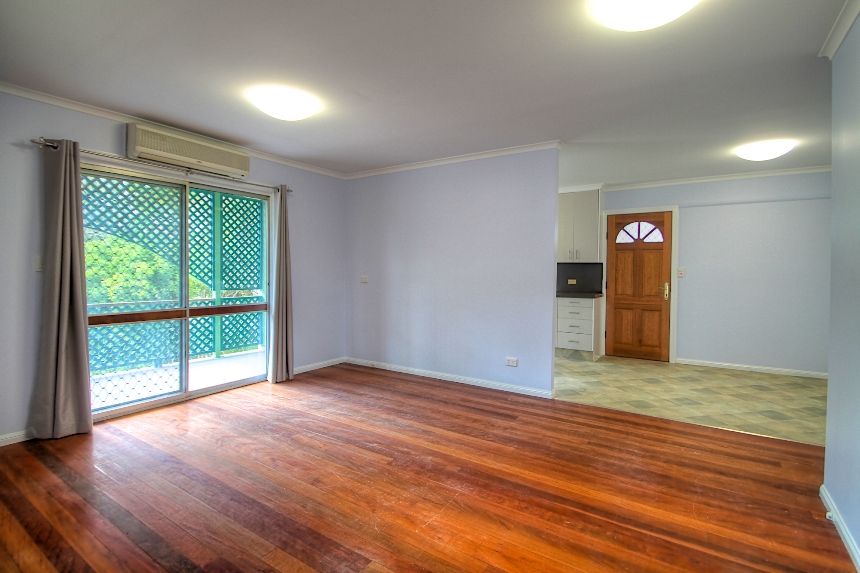 21 Belleglade Avenue, BUNDAMBA, QLD 4304