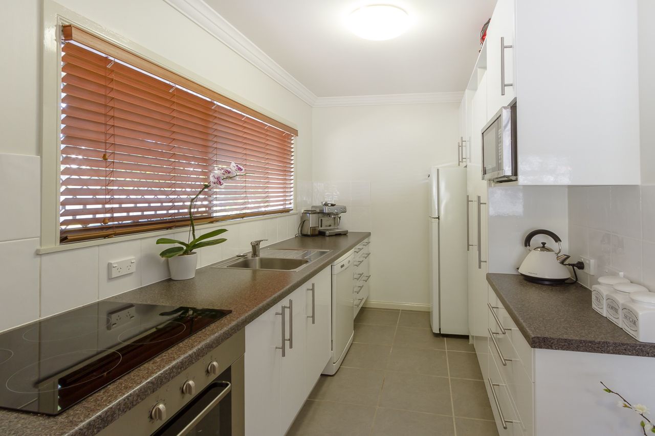 4/2 Glen Parade, ASHGROVE, QLD 4060