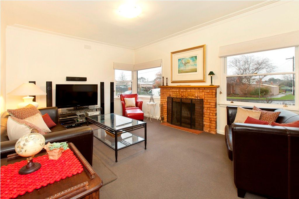 17 Head Street, WENDOUREE, VIC 3355