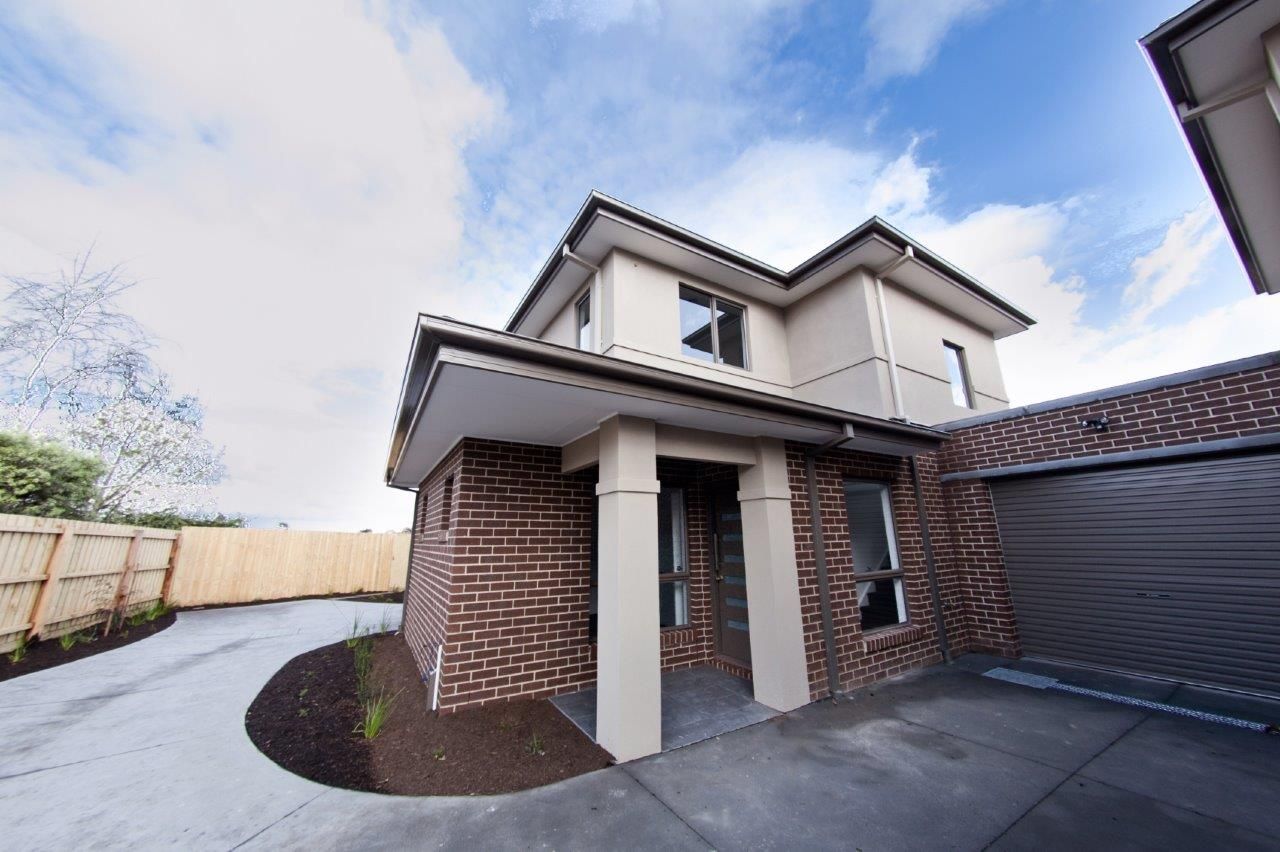 28 Western Road, BORONIA VIC 3155