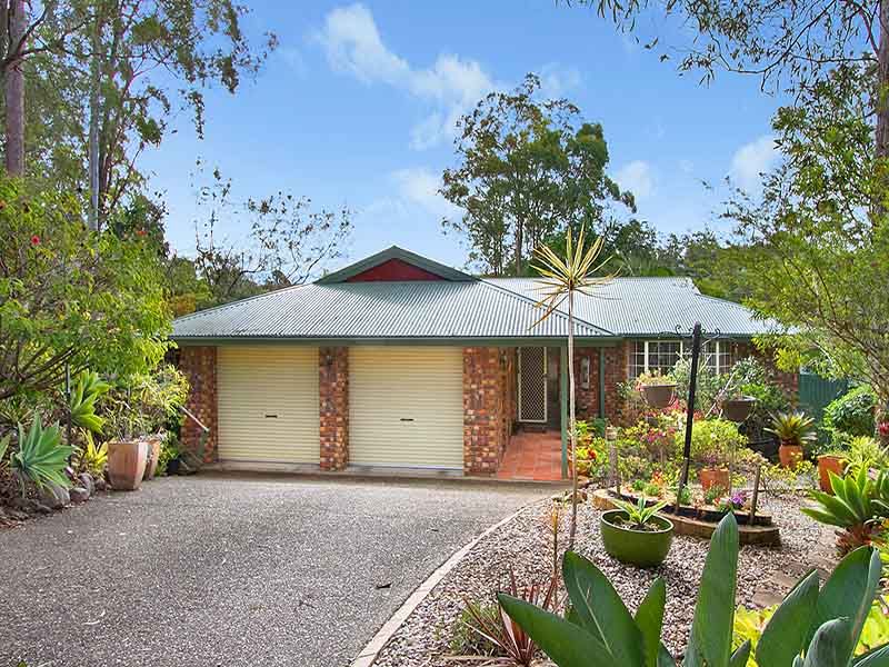 13-15 Aster Court, CORNUBIA QLD 4130