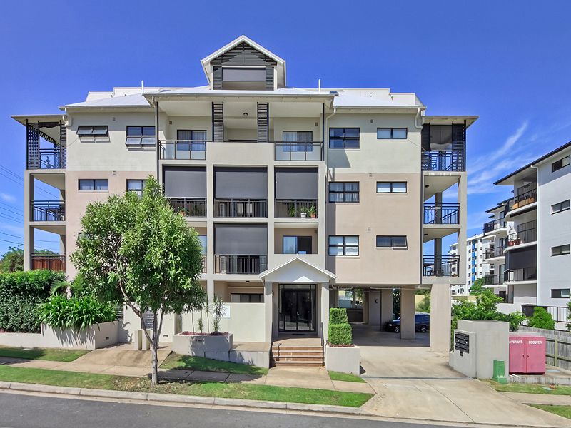 6/5 Rock Street, SCARBOROUGH, QLD 4020