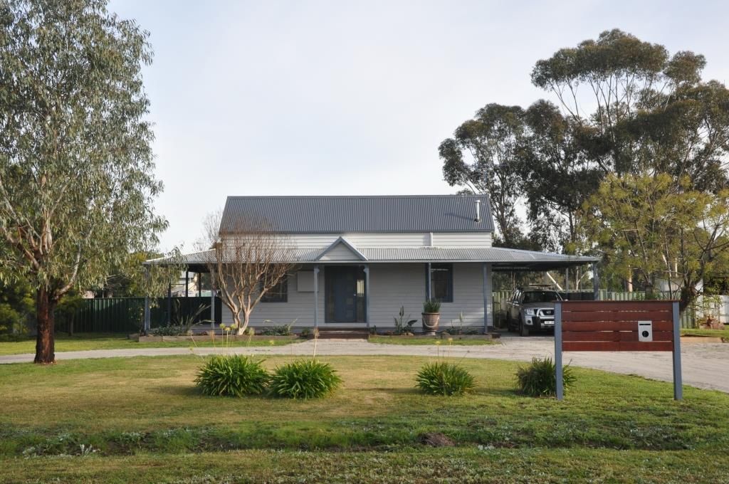 1 James Street, ROCHESTER VIC 3561